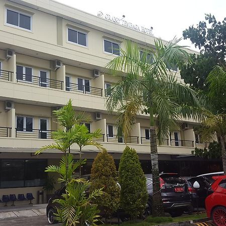 Grand Tembaga Hotel Timika Esterno foto
